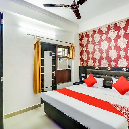 Super Hotel O Rs Inn ゴーラクプル エクステリア 写真