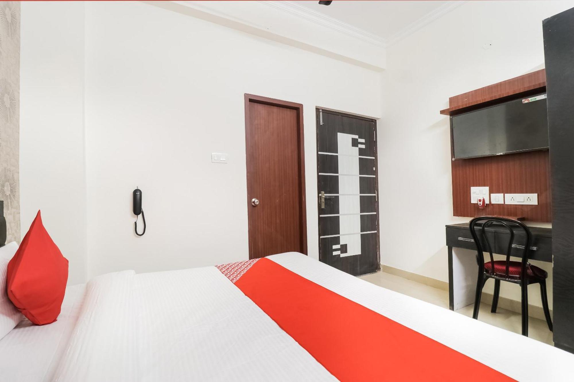 Super Hotel O Rs Inn ゴーラクプル エクステリア 写真